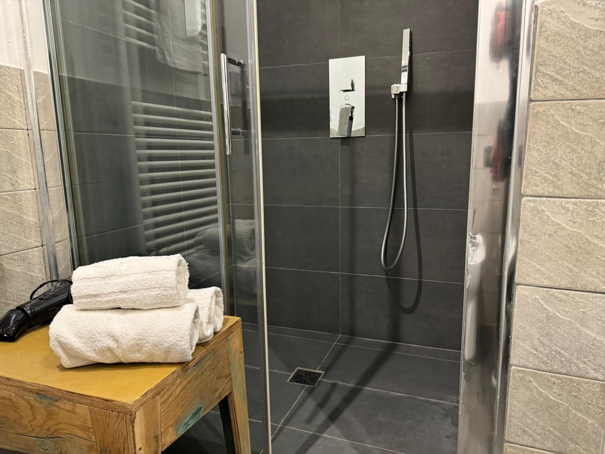 Aquarooms Luxury Suites Palermo Bagian luar foto